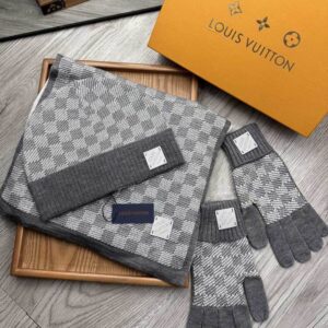 LV Scarf Hat Gloves 10 (5) 2311476