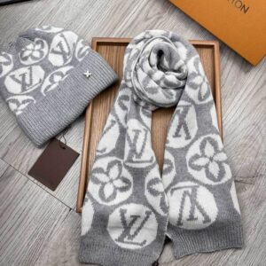 LV scarf hat (31) 2377577