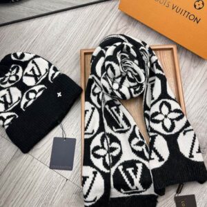 LV scarf hat (48) 2377592