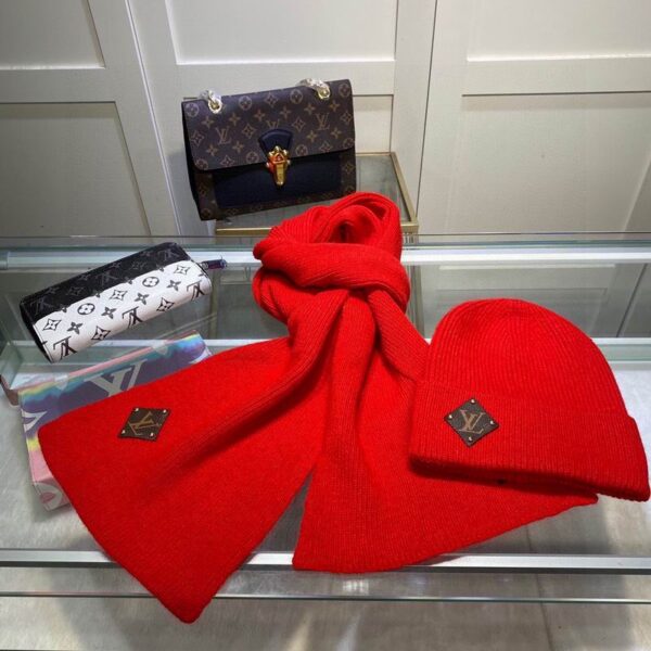 New Collection LV Scarf Hat 023