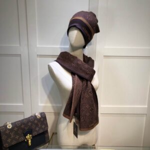 LV scarf hat dx (11) 2299823