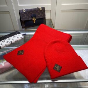 LV scarf hat dx (11) 2315004