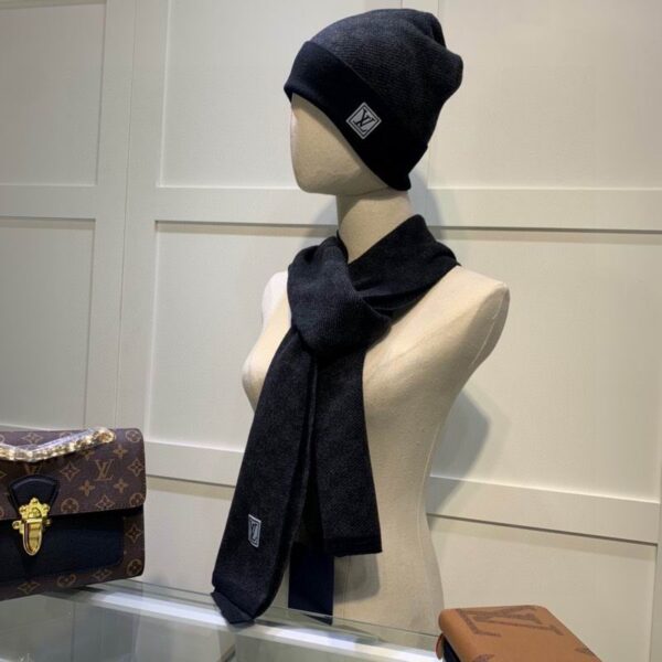 New Collection LV Scarf Hat 025