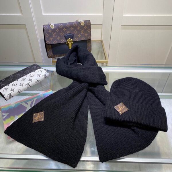 New Collection LV Scarf Hat 022