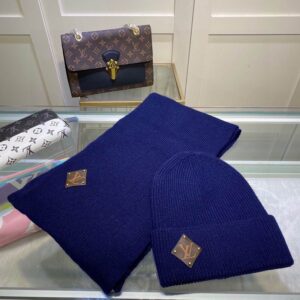 LV scarf hat dx (2) 2314996