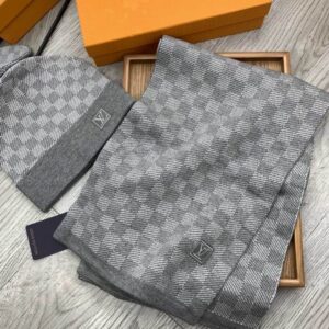 LV scarf hat hm (10) 2360466