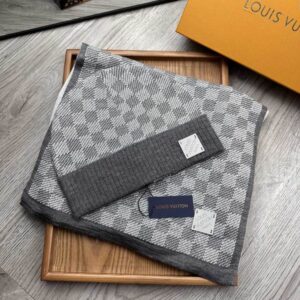 LV scarf hat hm (15) 2360471