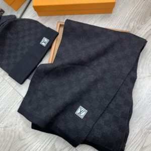 LV scarf hat hm (6) 2360462