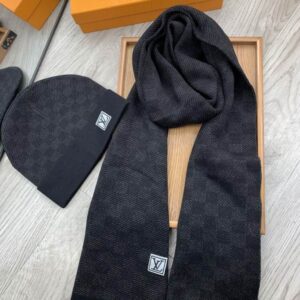 LV scarf hat hm (7) 2360463