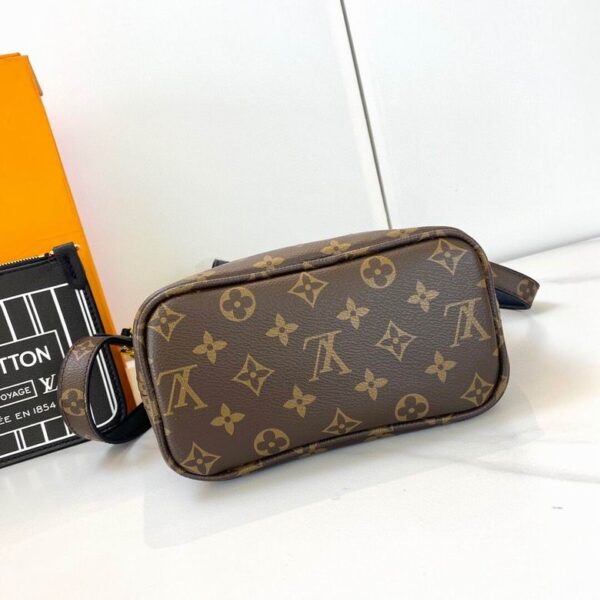 New Collection LV Bag 1811