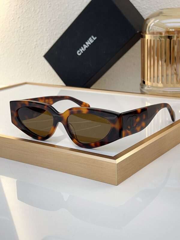 New Collection Chanel Glasses 296