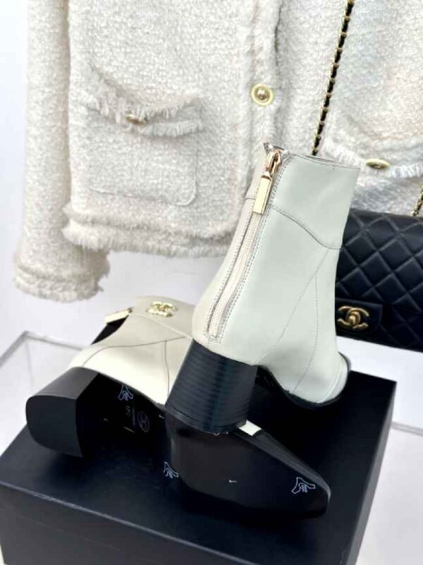 New Collection Chanel Shoes 314