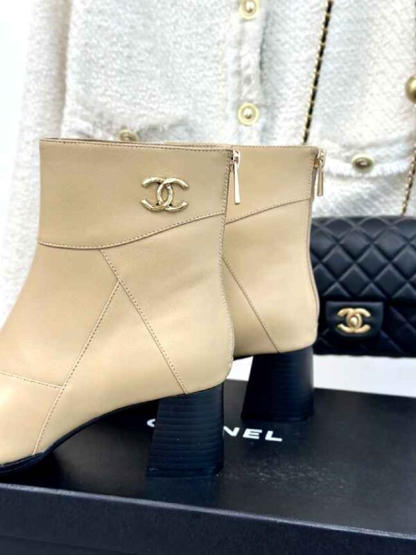 New Collection Chanel Shoes 315