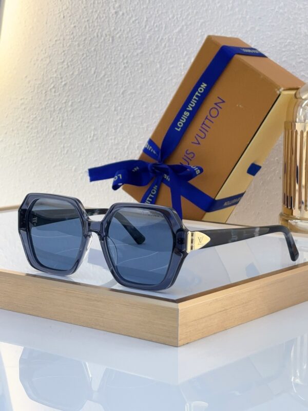 New Collection LV Glasses 200