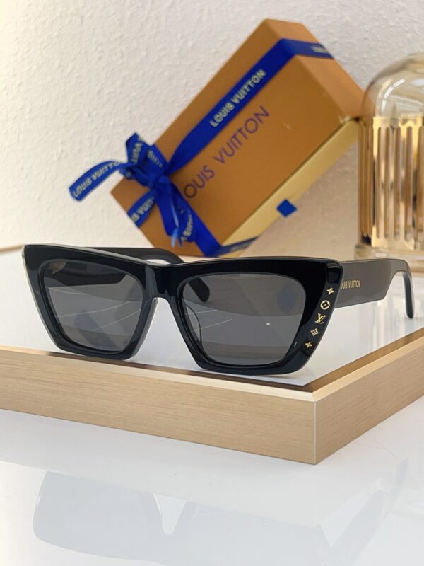 New Collection LV Glasses 197