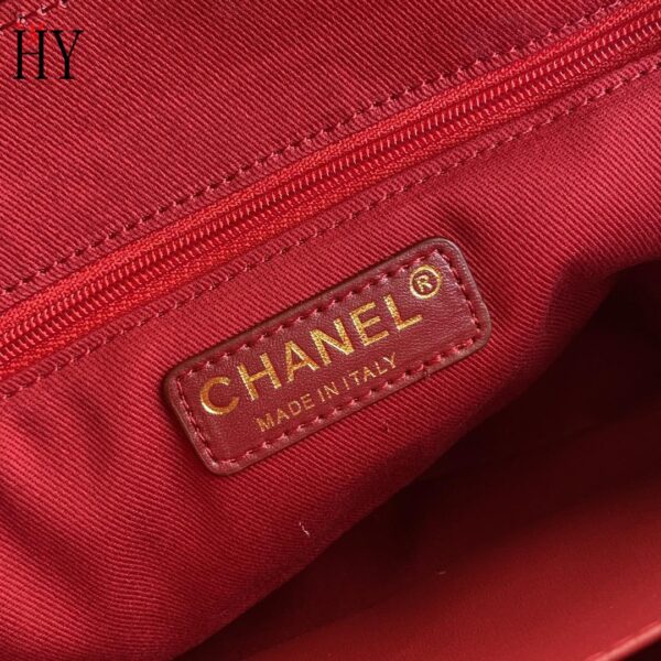 New Collection Chanel Bag 747