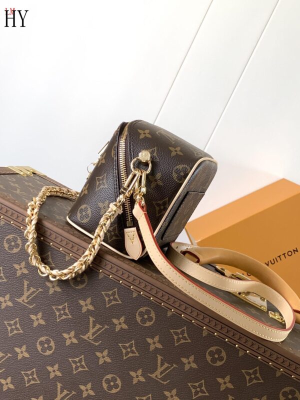 New Collection LV Bag 1818