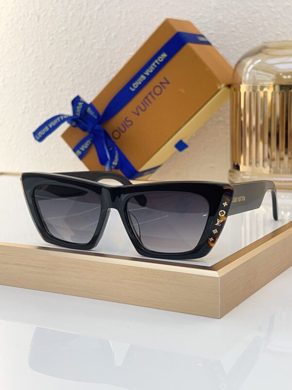 New Collection LV Glasses 197