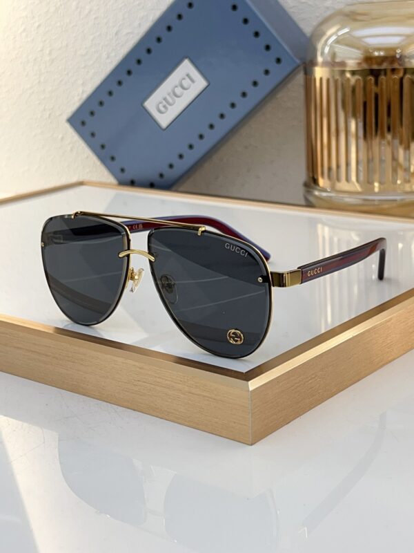 New Collection Gucci Glasses 140