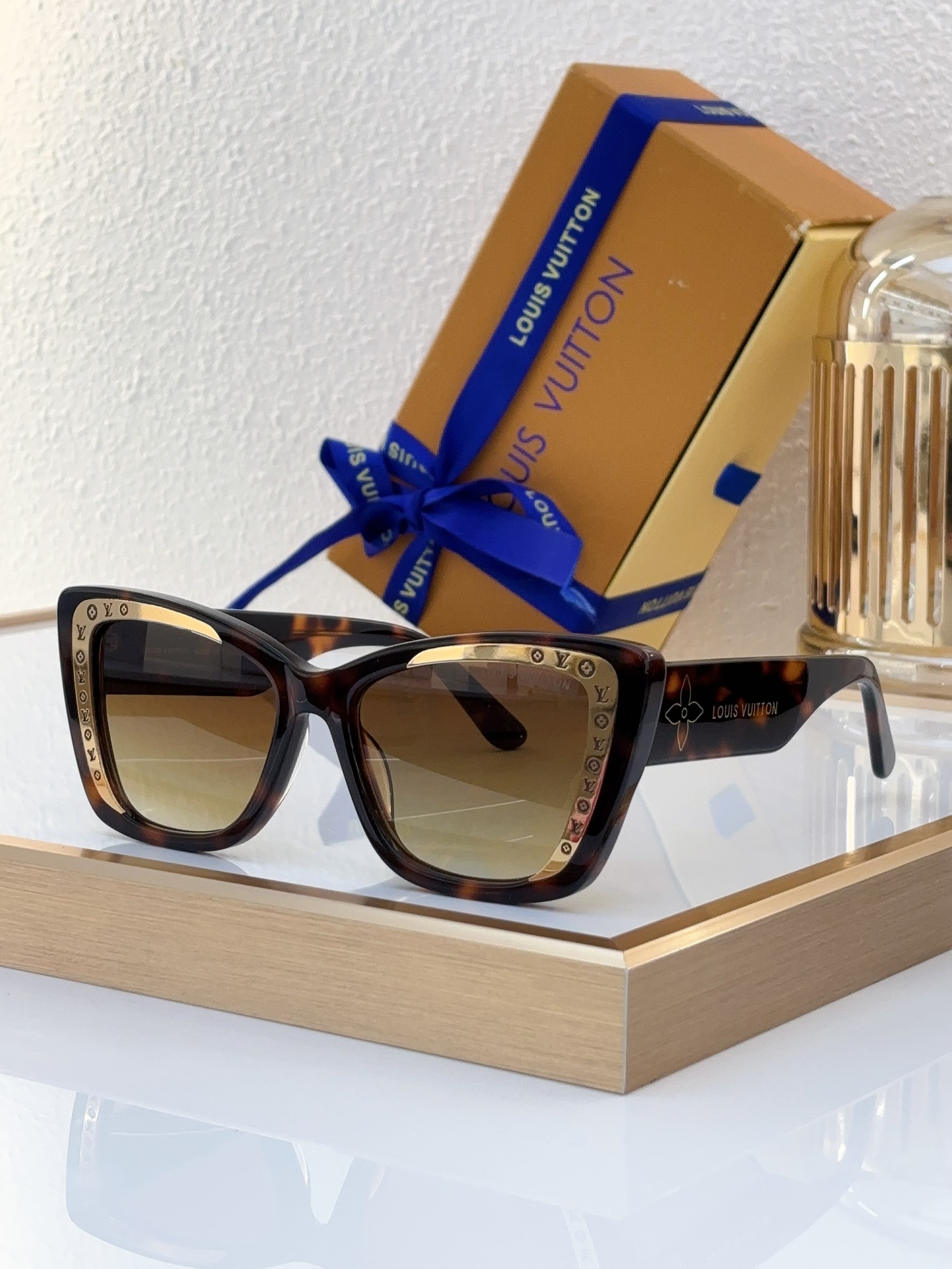 New Collection LV Glasses 211 New Collection LV Glasses 211