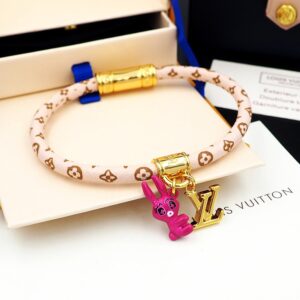 New Collection LV Bracelet 106