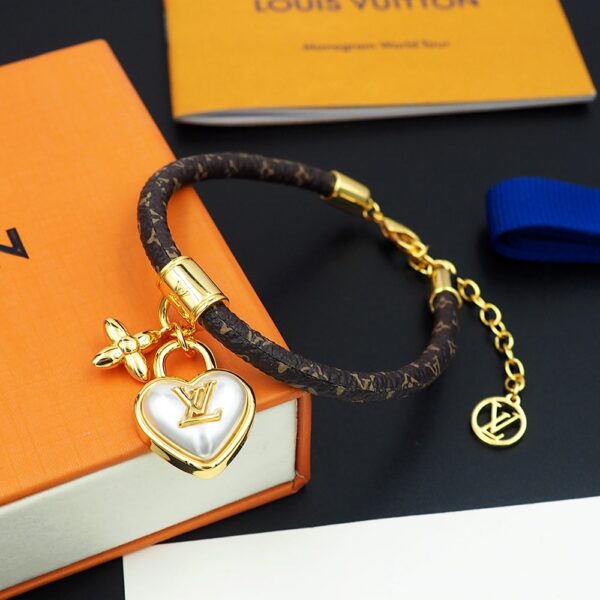 New Collection LV Bracelet 85