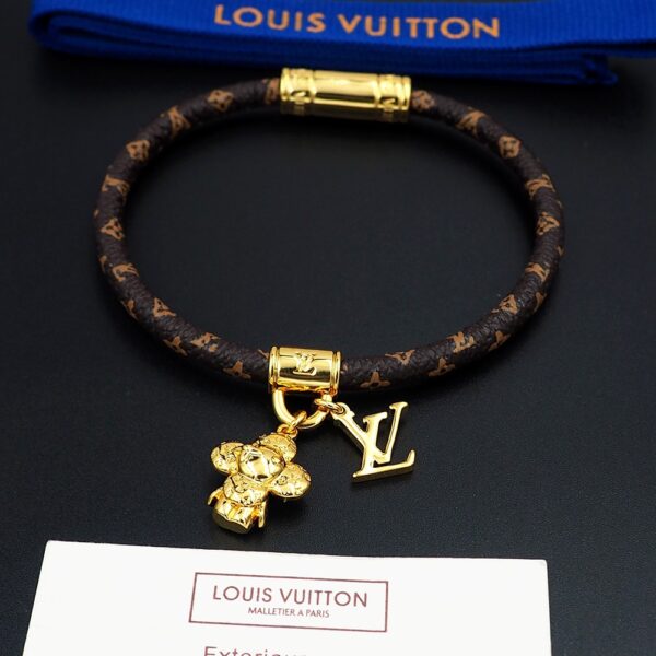 New Collection LV Bracelet 74