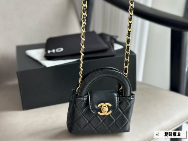 New Collection Chanel Bag 814