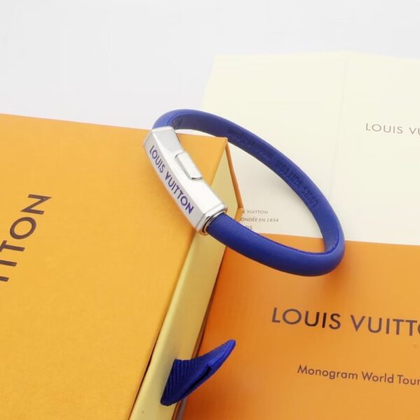 New Collection LV Bracelet 101