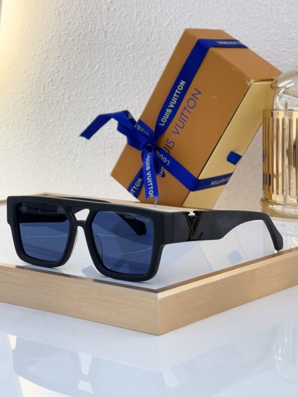 New Collection LV Glasses 228