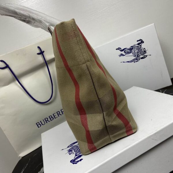 New Collection Burberry Bag 079