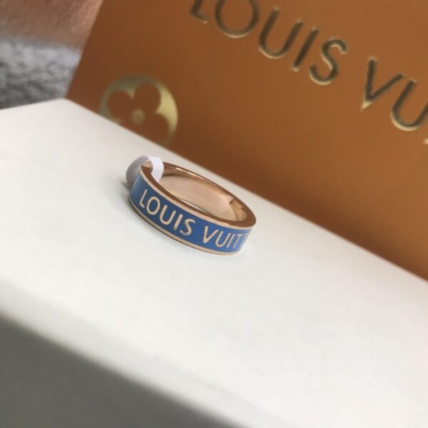 New Collection LV Ring 009