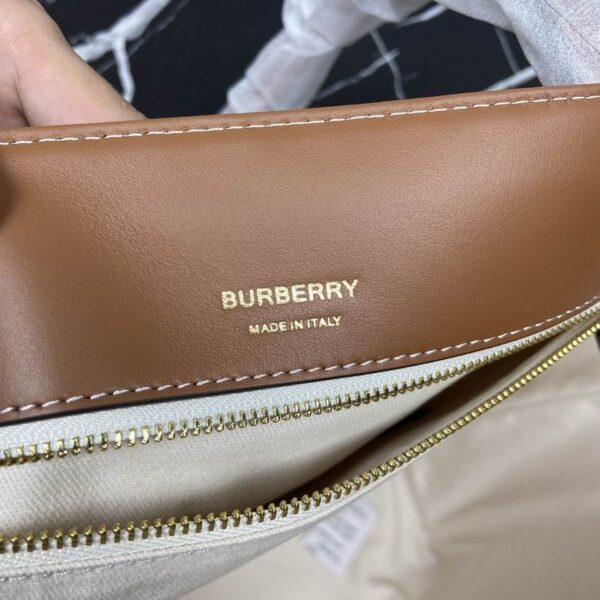 New Collection Burberry Bag 076