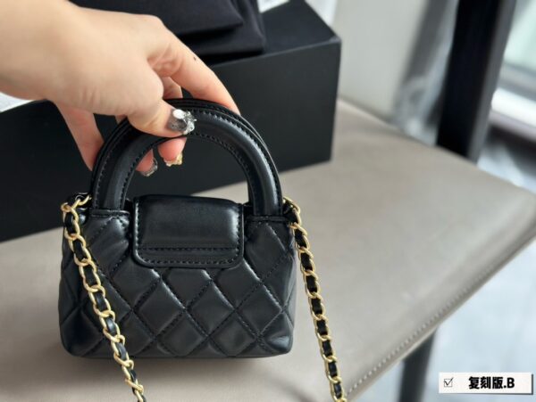 New Collection Chanel Bag 814