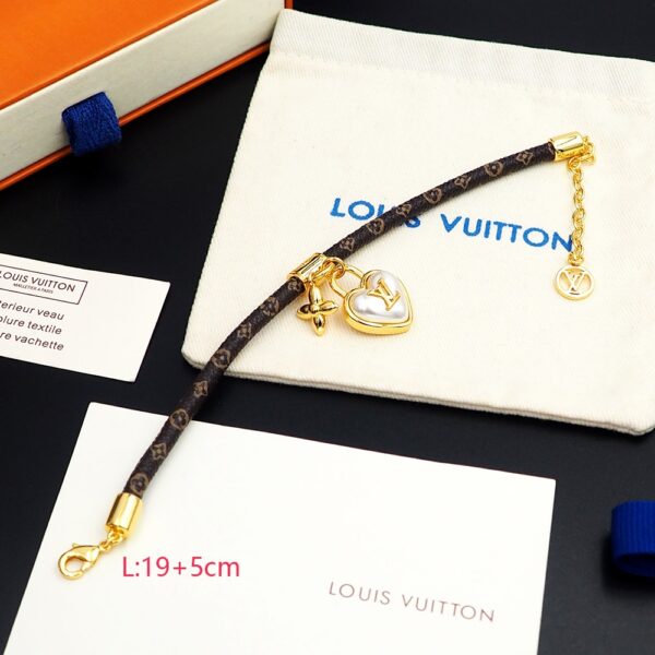 New Collection LV Bracelet 85