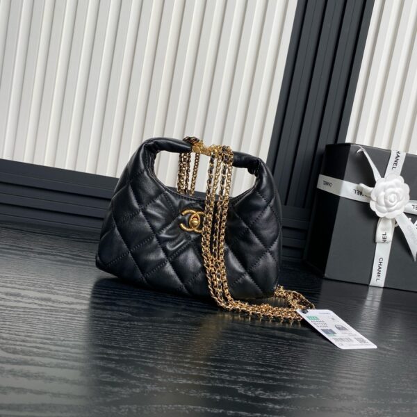 New Collection Chanel Bag 771