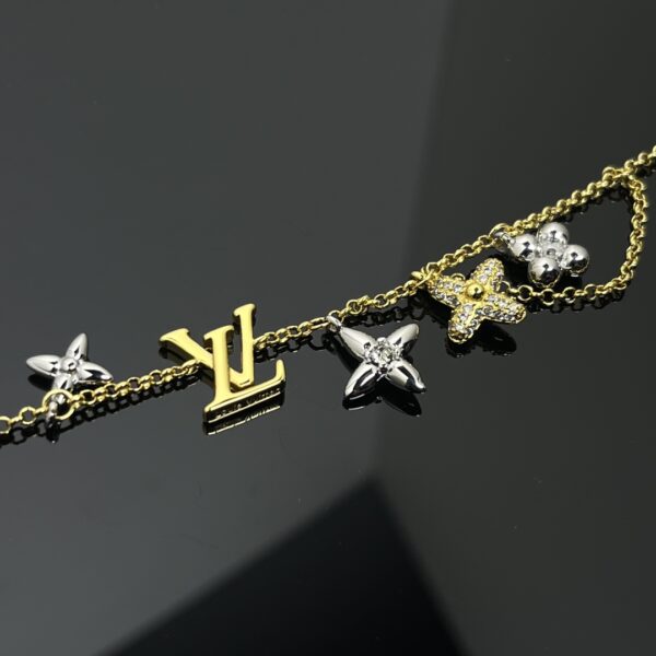 New Collection LV Bracelet 79