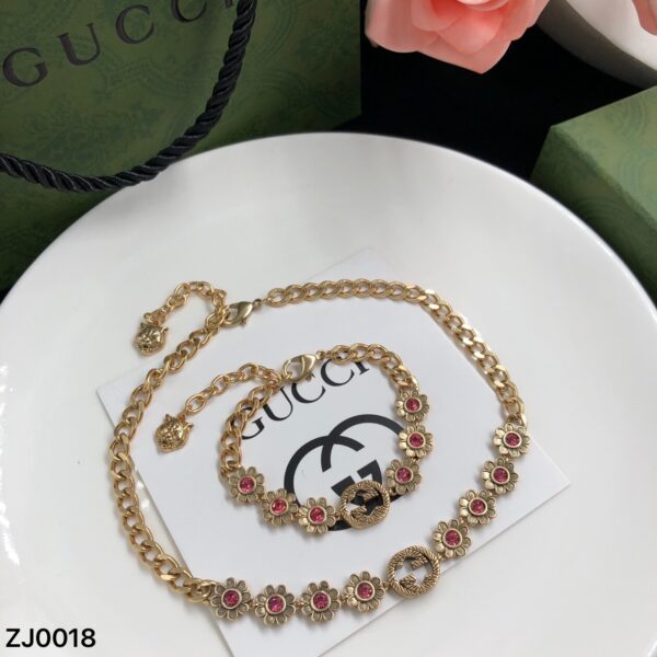 New Collection Gucci Necklace 010