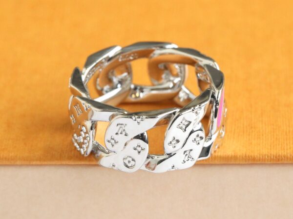 New Collection LV Ring 014