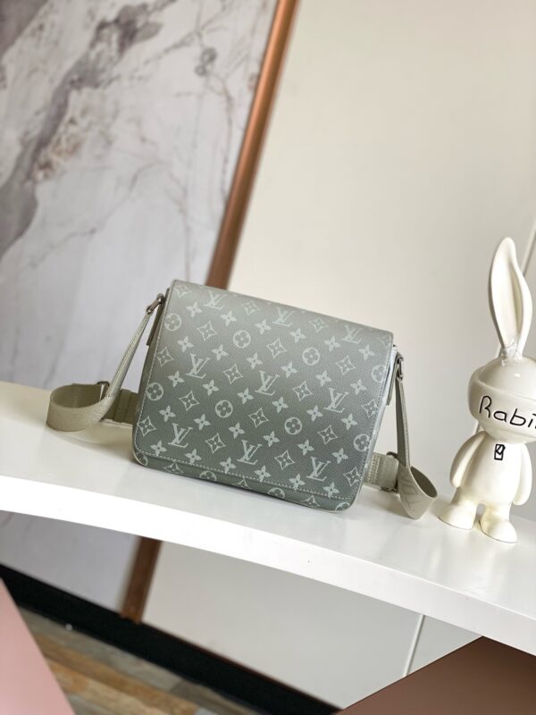 New Collection LV Bag 1913