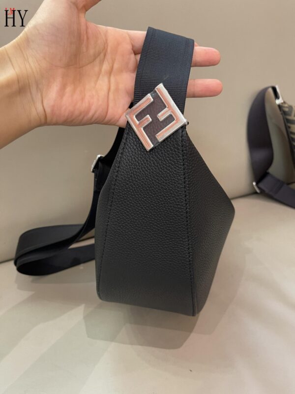 New Collection Fendi Bag 144