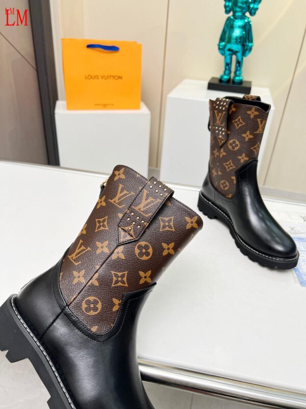 New Collection LV Shoes 0382