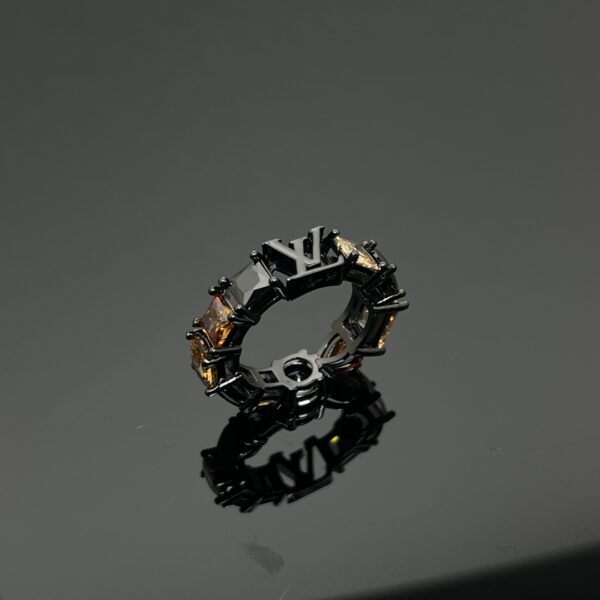 New Collection LV Ring 004