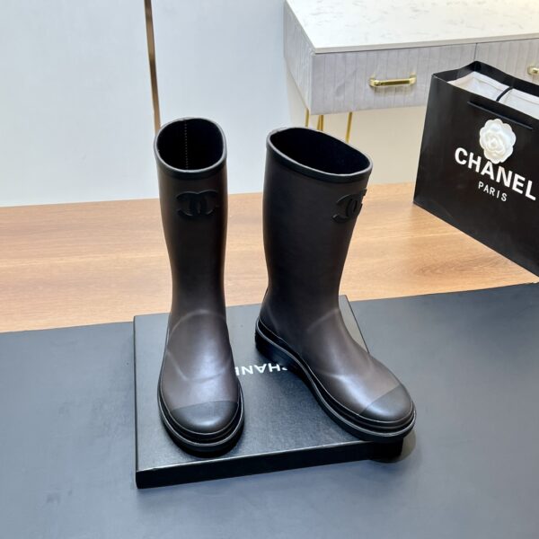 New Collection Chanel Shoes 350