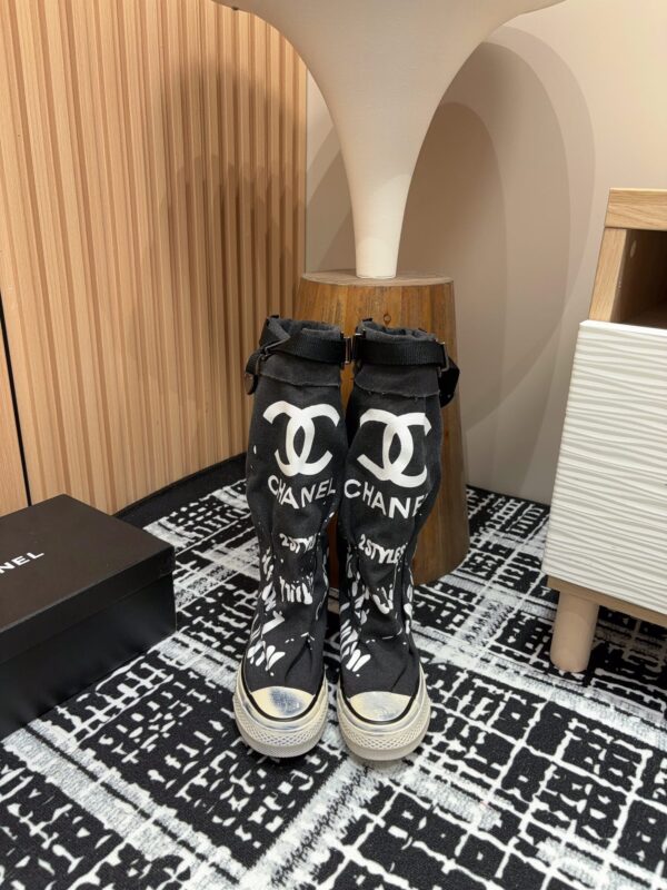 New Collection Chanel Shoes 403