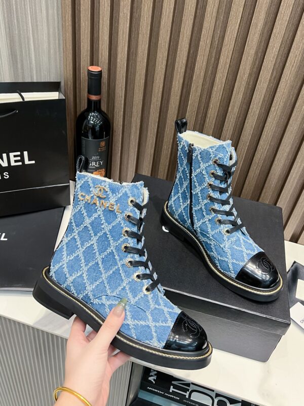 New Collection Chanel Shoes 368