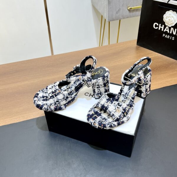 New Collection Chanel Shoes 362