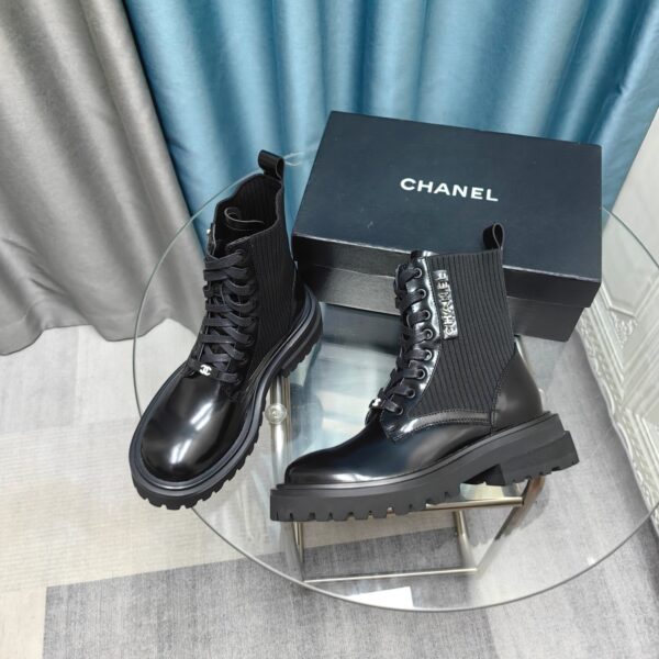 New Collection Chanel Shoes 373