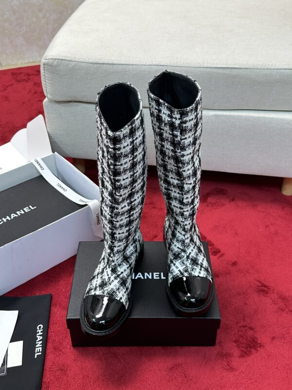 New Collection Chanel Shoes 382