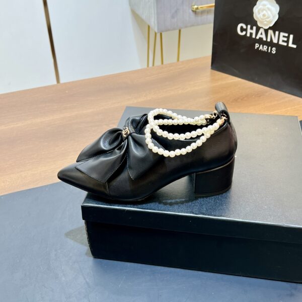 New Collection Chanel Shoes 349